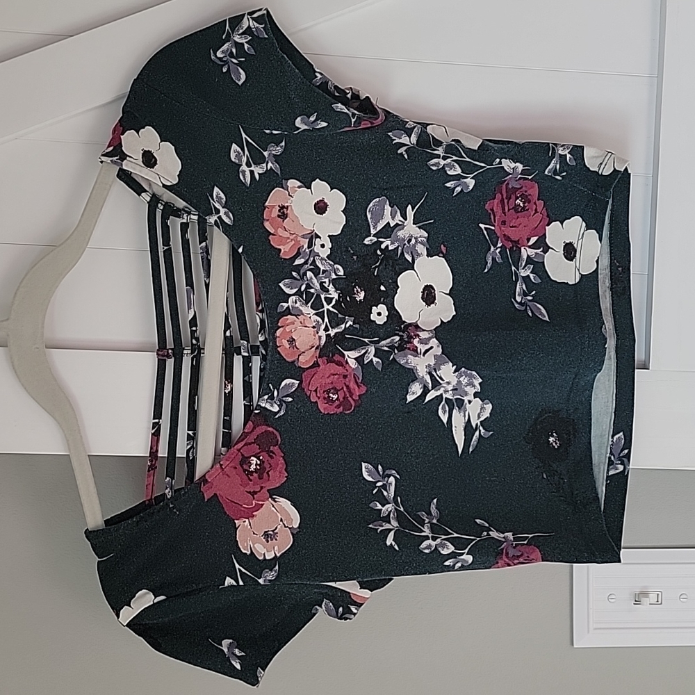 Charlotte Russe crop top